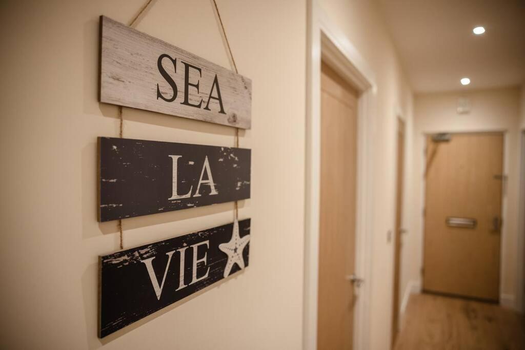 Ocean - 2 Bed Flat Sleeps 6 With Gym Access Apartamento Southampton Exterior foto